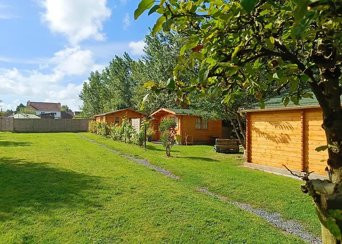 Gite Les Chalets Du Fliers Verton Meubles De Tourisme Classes 2 Etoiles